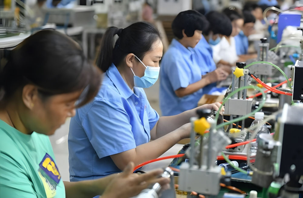Đi Đài Loan 3 Năm Về Được Bao Nhiêu Tiền? 15 Thông tin quan trọng khi đi XKLĐ Đài Loan